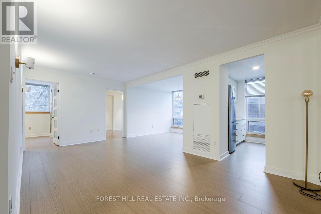 302 - 1055 Bay Street, Toronto, Ontario  M5S 3A3 - Photo 3 - C12676464