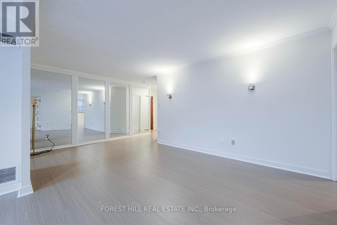 302 - 1055 Bay Street, Toronto, Ontario  M5S 3A3 - Photo 6 - C12676464