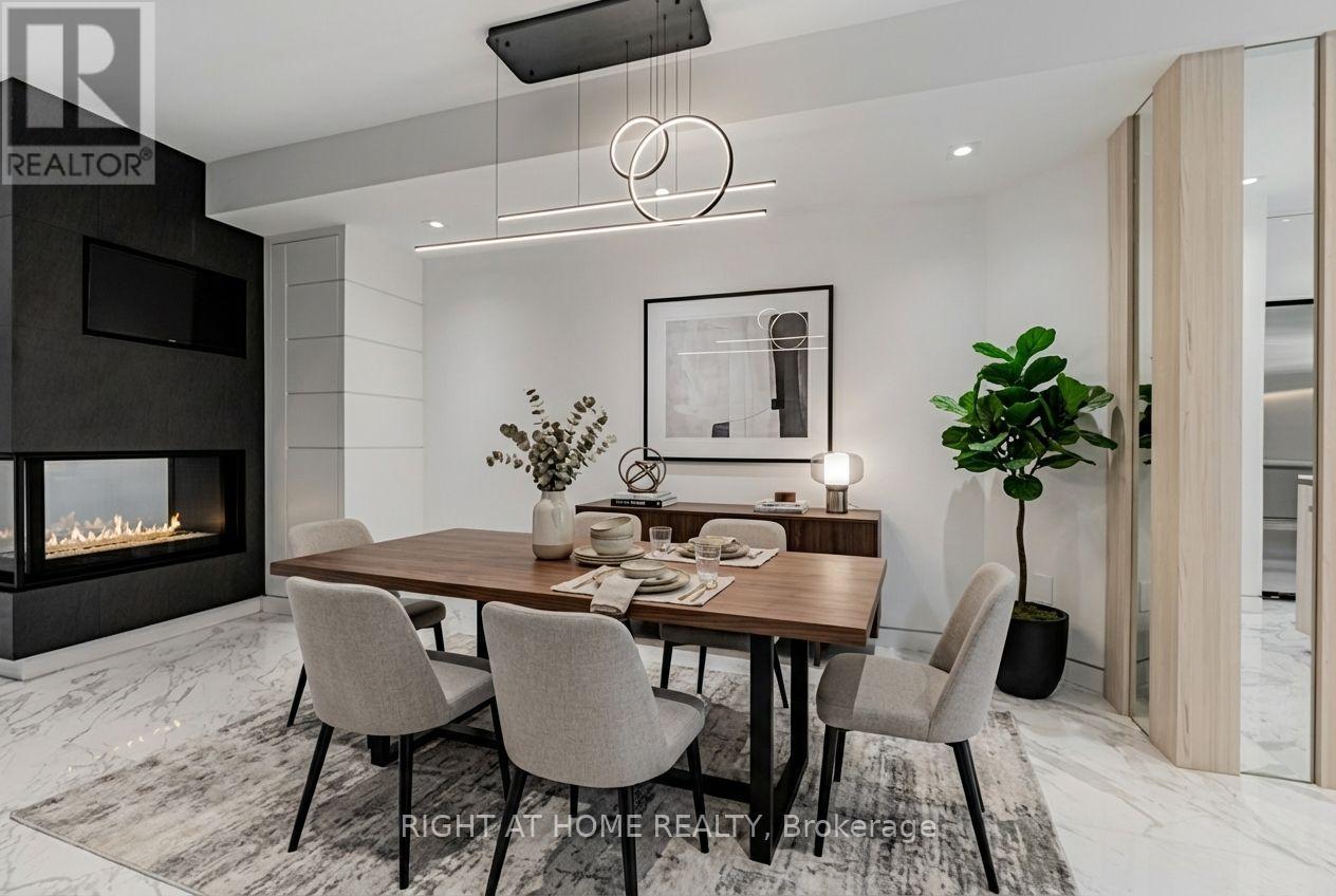 677 Huron Street, Toronto, Ontario  M5R 2R8 - Photo 2 - C12676472