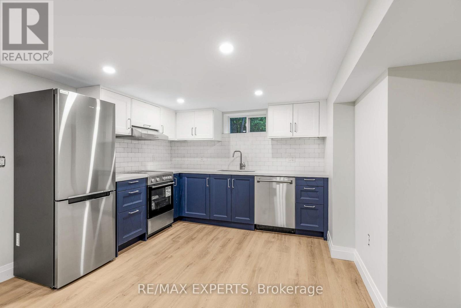 Lower - 116 Manor Road E, Toronto, Ontario  M4S 1P8 - Photo 2 - C12676478