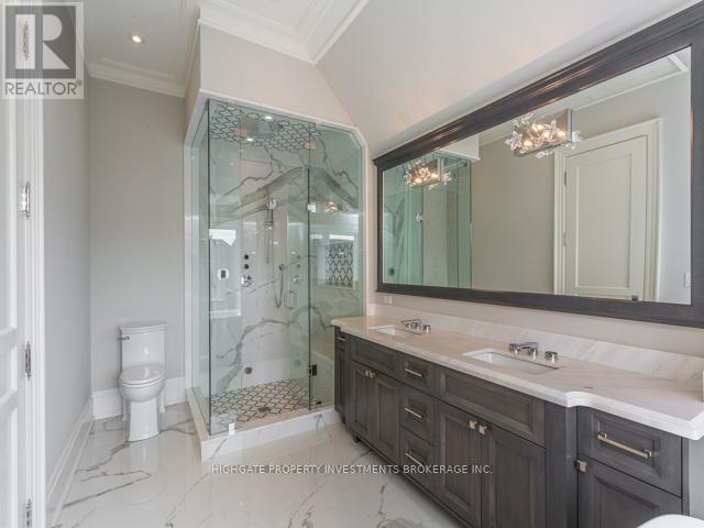 17 Dunblaine Avenue, Toronto, Ontario  M5M 2R6 - Photo 12 - C12676500