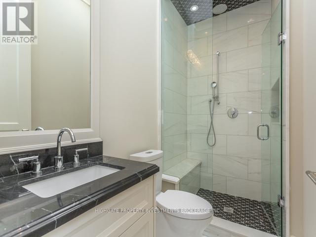 17 Dunblaine Avenue, Toronto, Ontario  M5M 2R6 - Photo 16 - C12676500