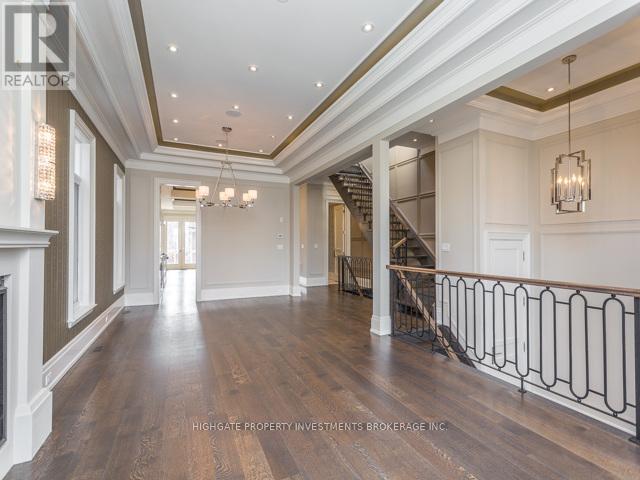 17 Dunblaine Avenue, Toronto, Ontario  M5M 2R6 - Photo 3 - C12676500