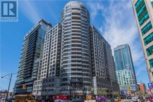 1020 - 20 Blue Jays Way, Toronto, Ontario  M5V 3W6 - Photo 2 - C12676566