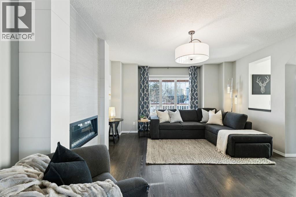 4 Copperfield Rise Se, Calgary, Alberta T2Z 4R6 - Photo 10 - A2274899