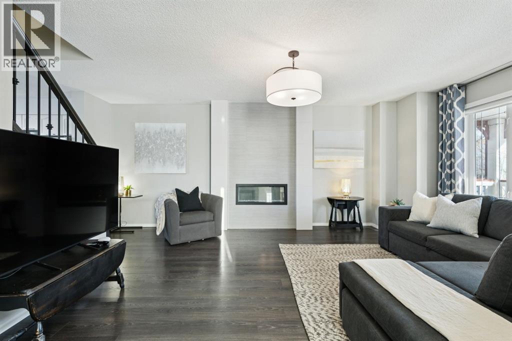 4 Copperfield Rise Se, Calgary, Alberta T2Z 4R6 - Photo 8 - A2274899