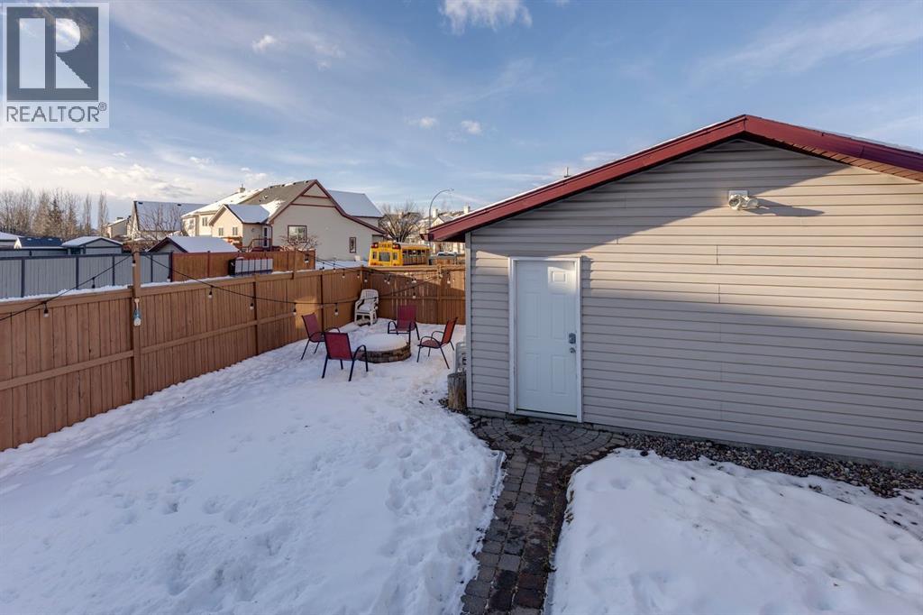 4 Copperfield Rise Se, Calgary, Alberta T2Z 4R6 - Photo 35 - A2274899