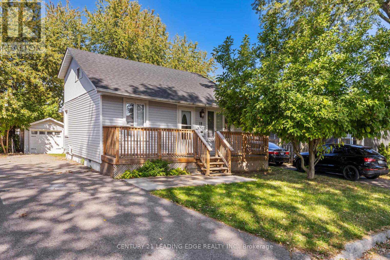 18 BEECH STREET, Ajax, Ontario