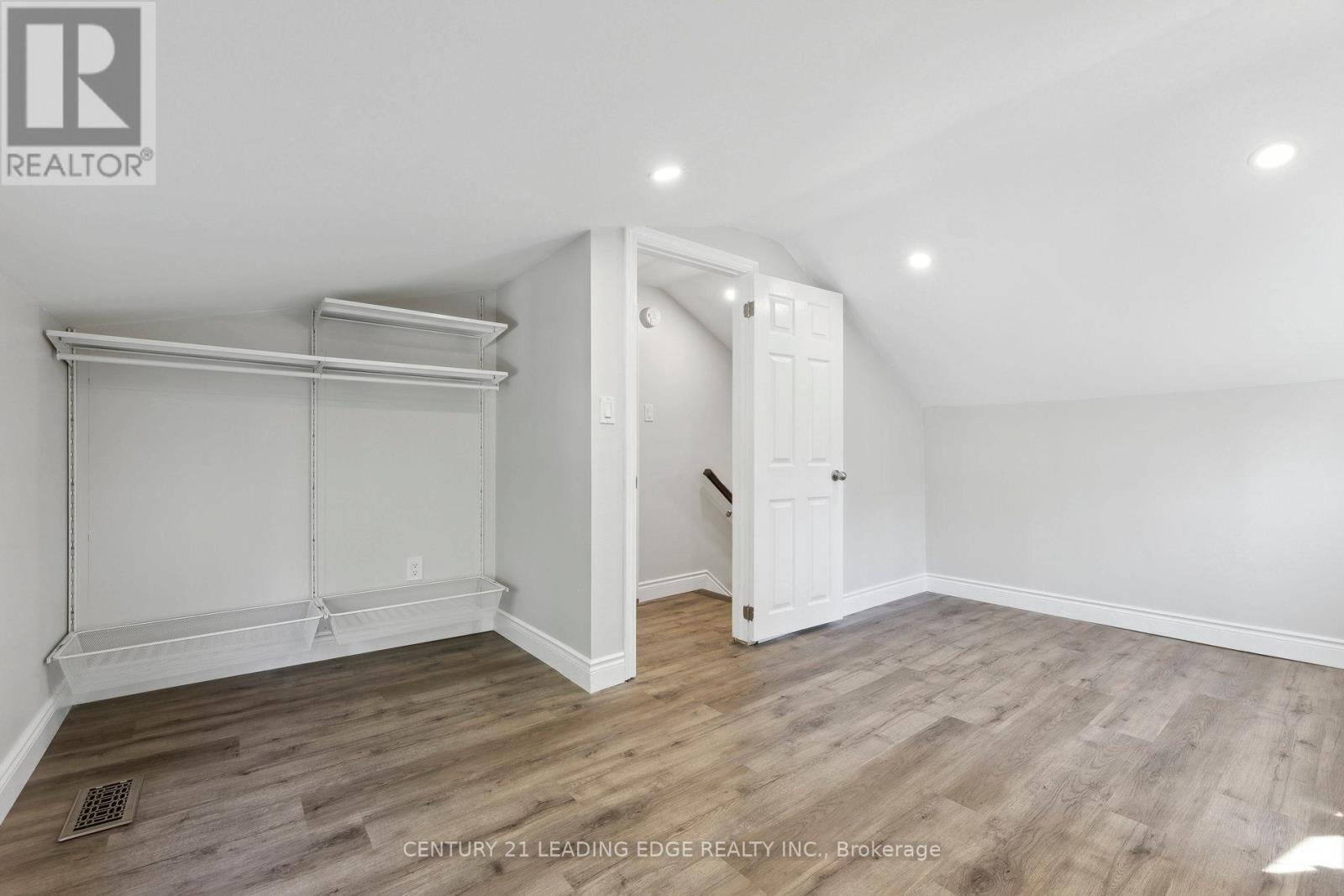 18 Beech Street, Ajax, Ontario  L1S 1W1 - Photo 23 - E12676484