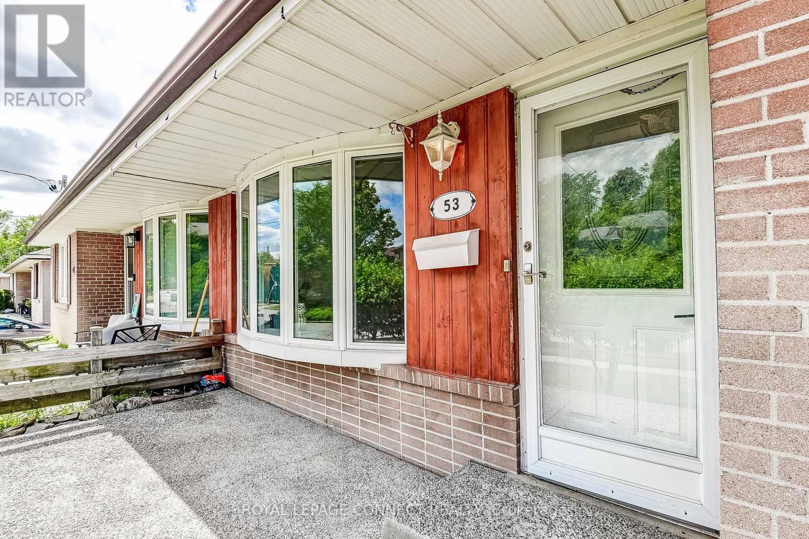 53 Glory Crescent, Toronto, Ontario  M1E 2B9 - Photo 2 - E12676502