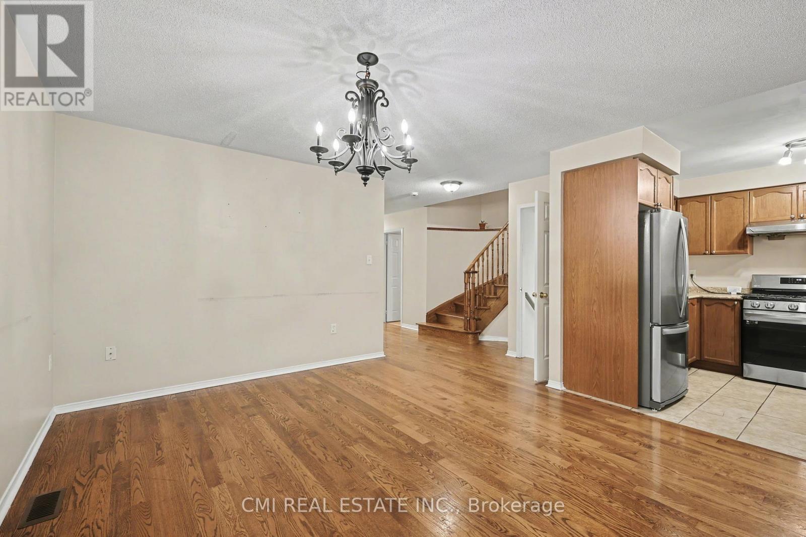 57 Oceanpearl Crescent, Whitby, Ontario  L1N 0C6 - Photo 5 - E12676526