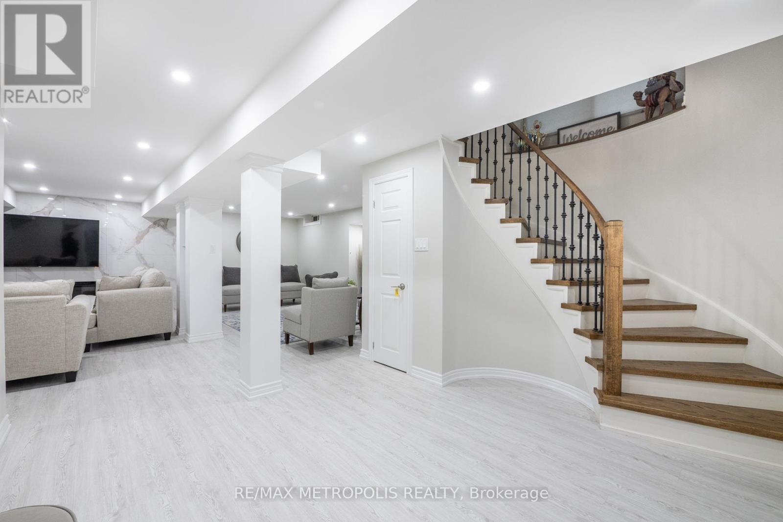 914 Sproule Crescent, Oshawa, Ontario  L1K 2C8 - Photo 37 - E12676614