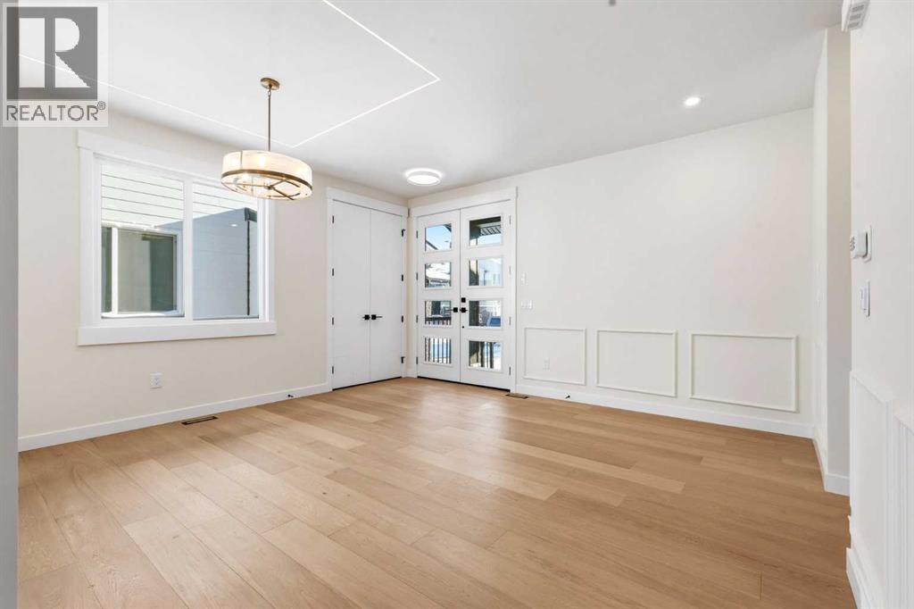 343 Waterford Grove, Chestermere, Alberta  T1X 2Z9 - Photo 6 - A2273681