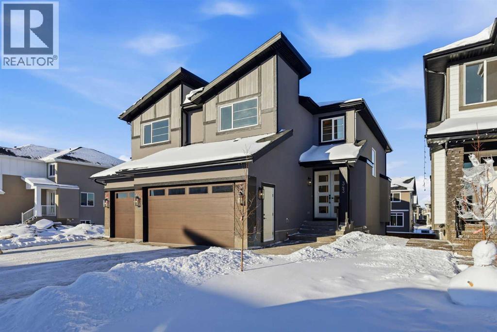 343 Waterford Grove, Chestermere, Alberta  T1X 2Z9 - Photo 4 - A2273681