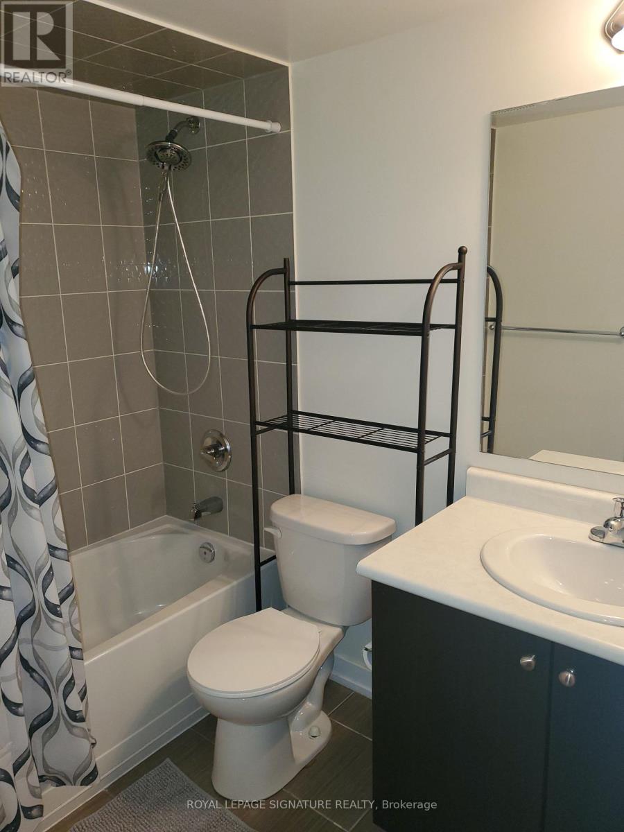 209 - 10 Dunsheath Way, Markham, Ontario  L6B 0A3 - Photo 11 - N12676436