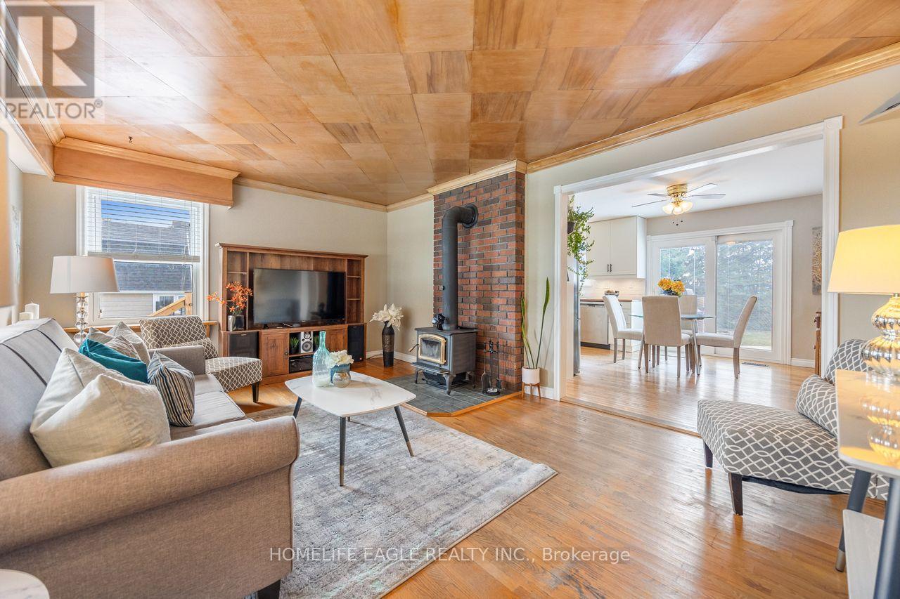 19280 Dufferin Street, King, Ontario  L3Y 4V9 - Photo 8 - N12676442