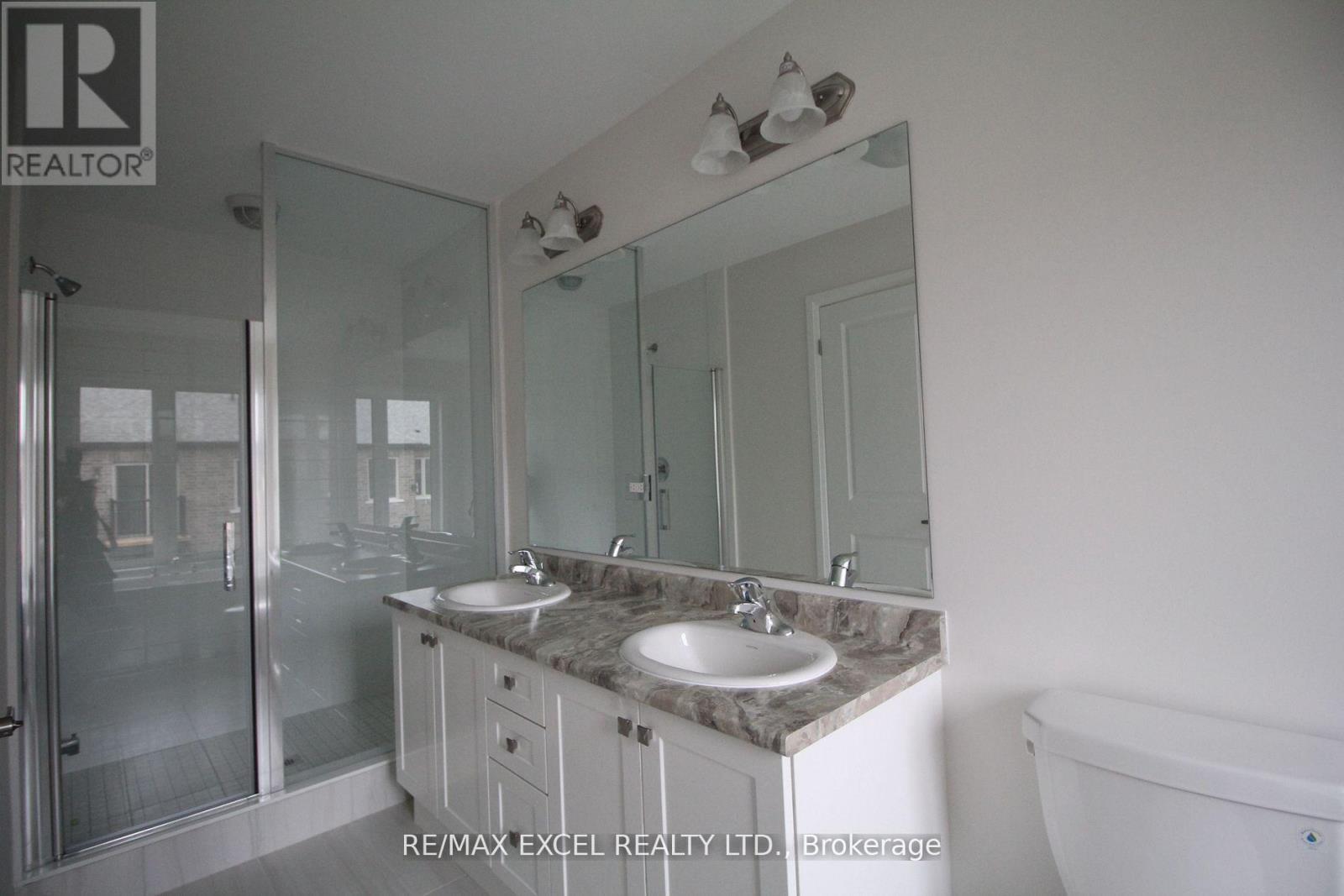 74 Carneros Way, Markham, Ontario  L6B 0S1 - Photo 11 - N12676460