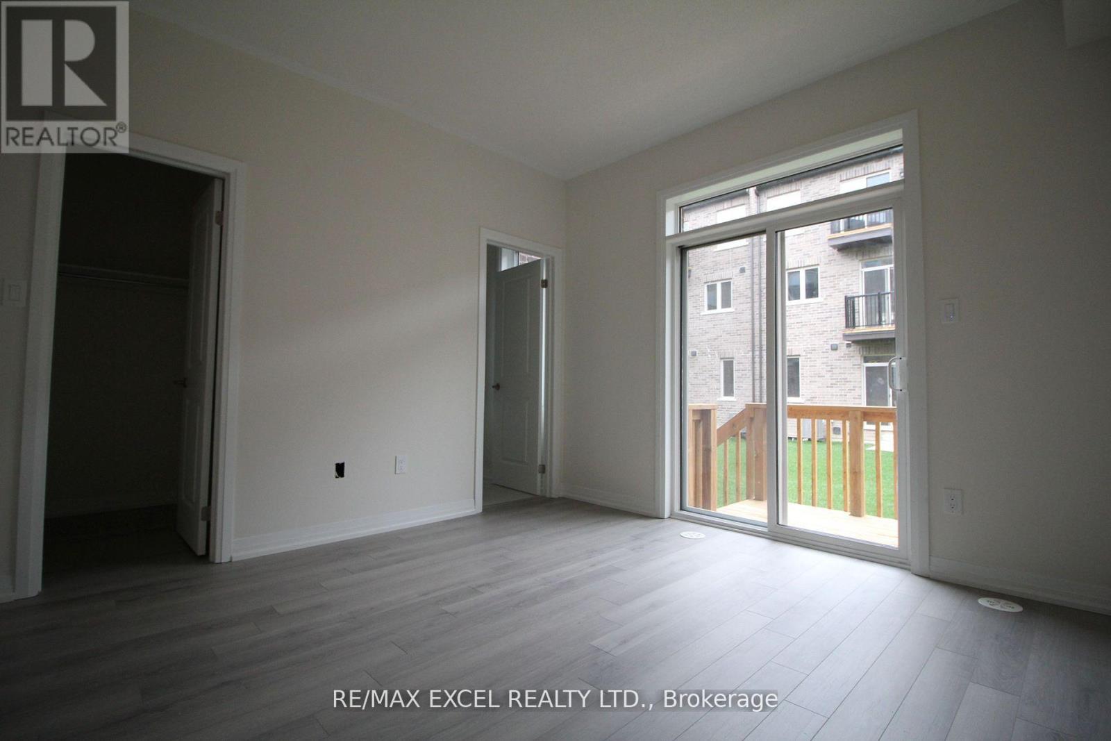 74 Carneros Way, Markham, Ontario  L6B 0S1 - Photo 5 - N12676460