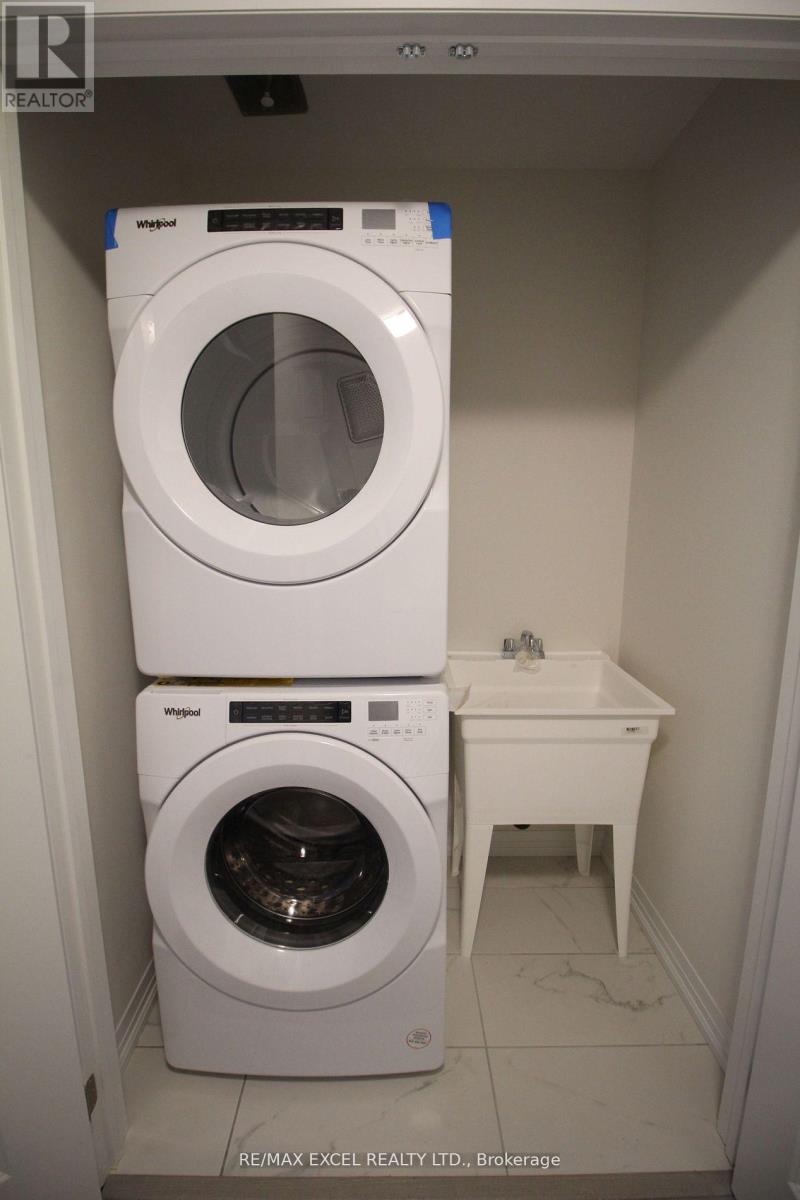 74 Carneros Way, Markham, Ontario  L6B 0S1 - Photo 8 - N12676460