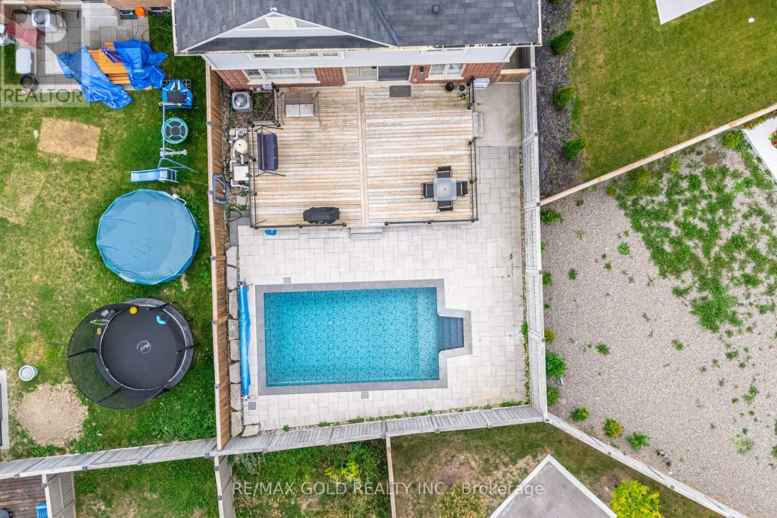 10 Donnan Drive W, New Tecumseth (Tottenham), Ontario  L0G 1W0 - Photo 25 - N12676462