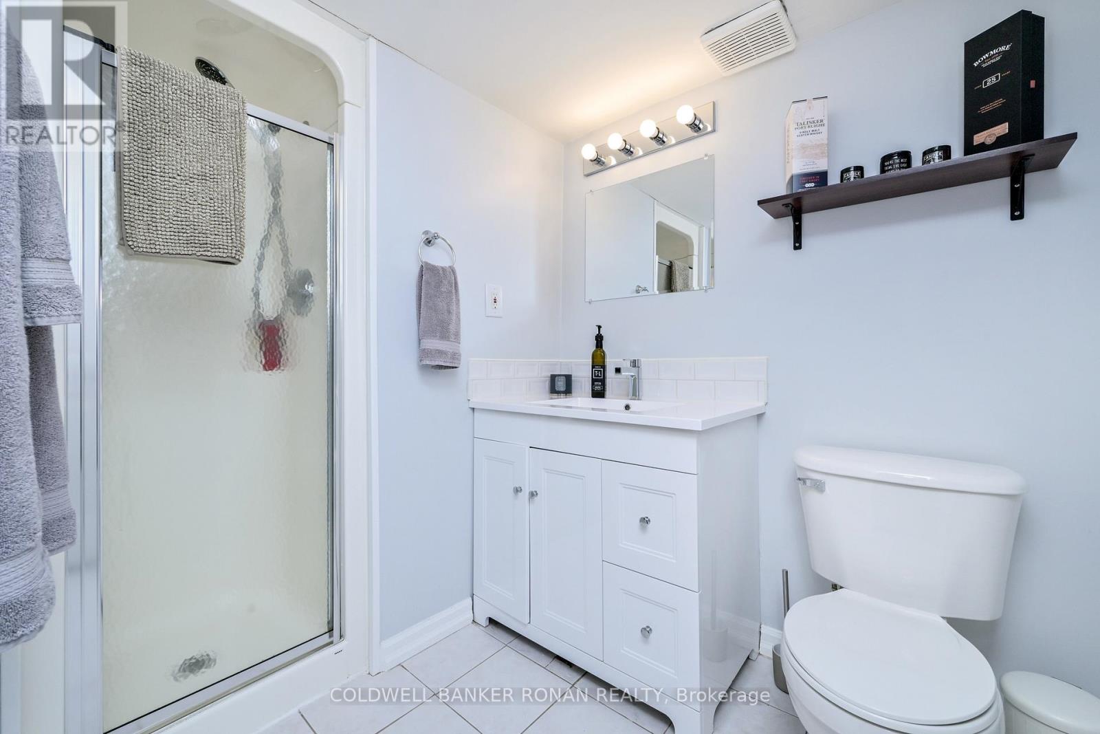 2303 Jack Crescent, Innisfil, Ontario  L9S 2C7 - Photo 26 - N12676506