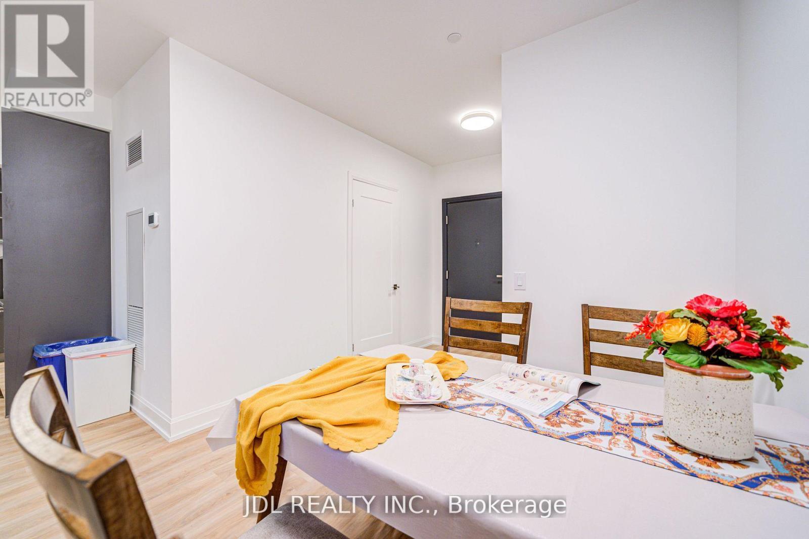 208 B - 38 Gandhi Lane, Markham, Ontario  L3T 0G9 - Photo 10 - N12676540