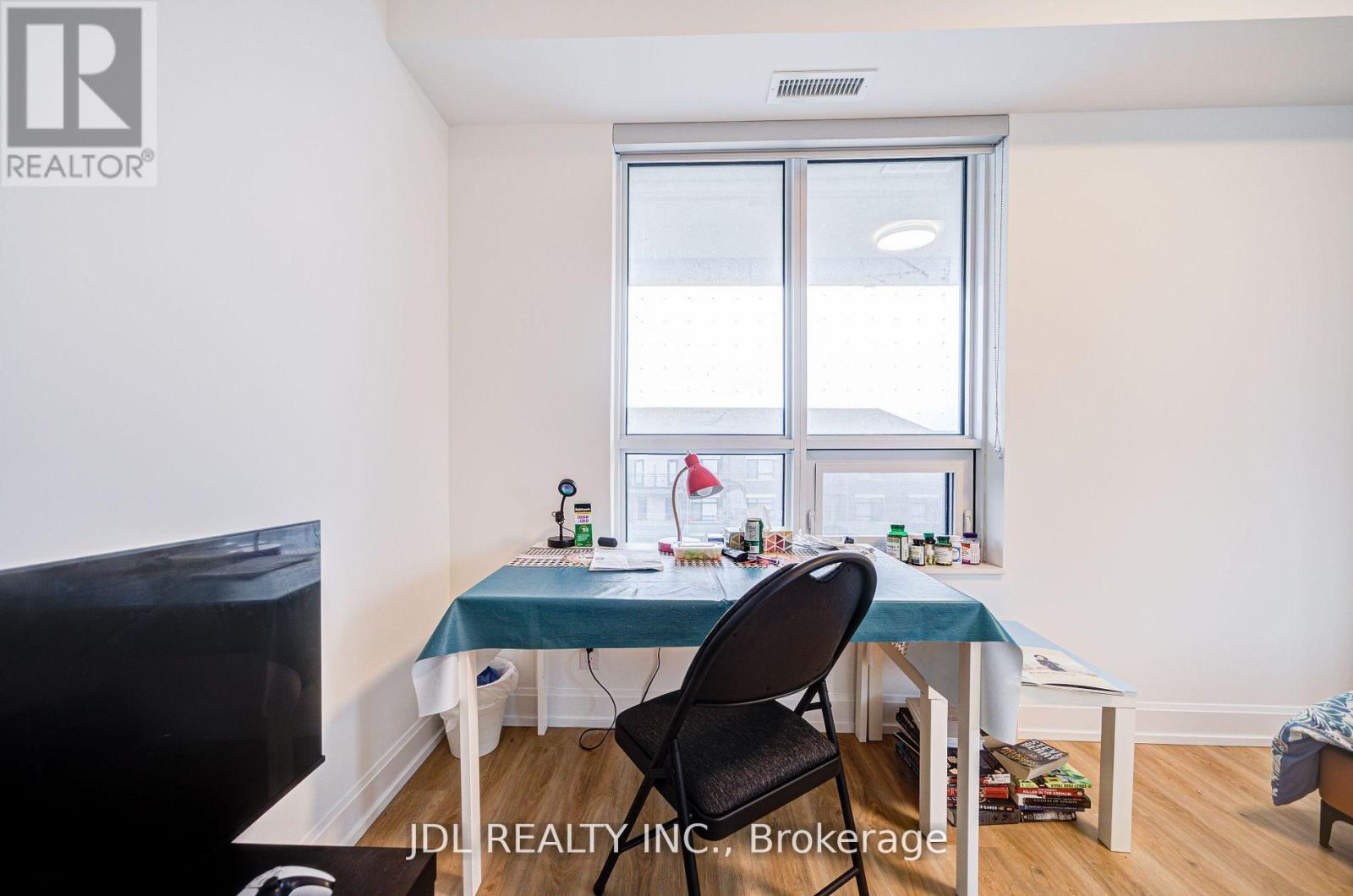 208 B - 38 Gandhi Lane, Markham, Ontario  L3T 0G9 - Photo 5 - N12676540