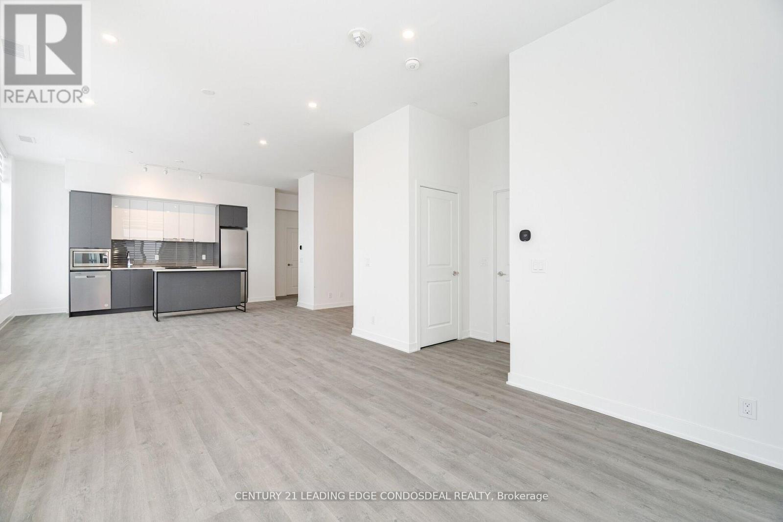 Ph03 - 30 Upper Mall Way, Vaughan, Ontario  L4J 0L7 - Photo 23 - N12676664