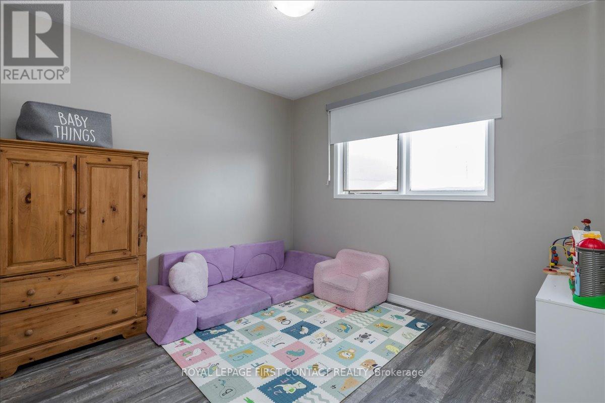 193 Pickett Crescent, Barrie (Painswick North), Ontario  L4N 8C2 - Photo 13 - S12676488