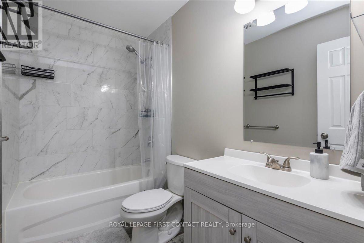 193 Pickett Crescent, Barrie (Painswick North), Ontario  L4N 8C2 - Photo 14 - S12676488