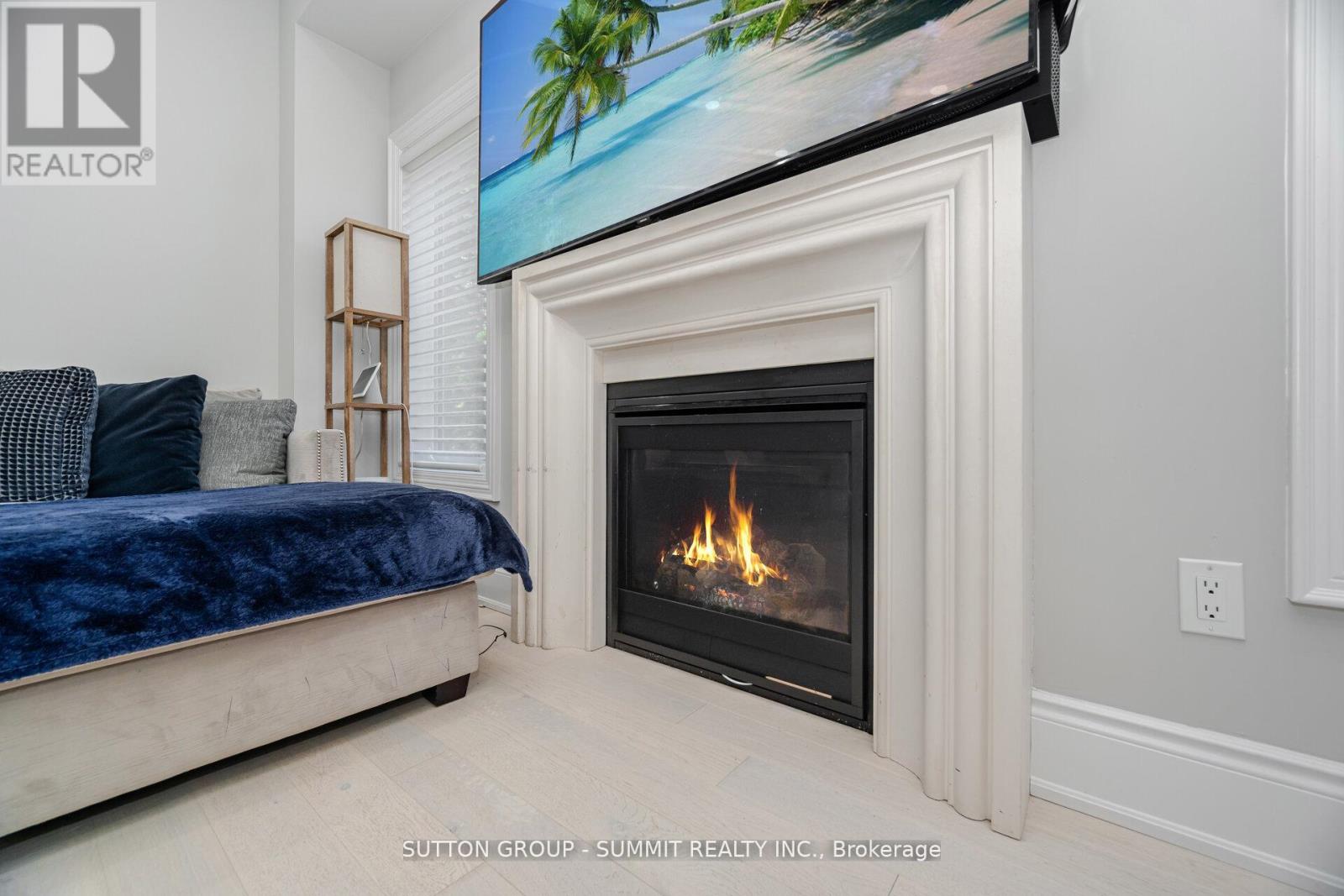 16 Westminster Circle, Barrie (Innis-Shore), Ontario  L4M 0A3 - Photo 13 - S12676624