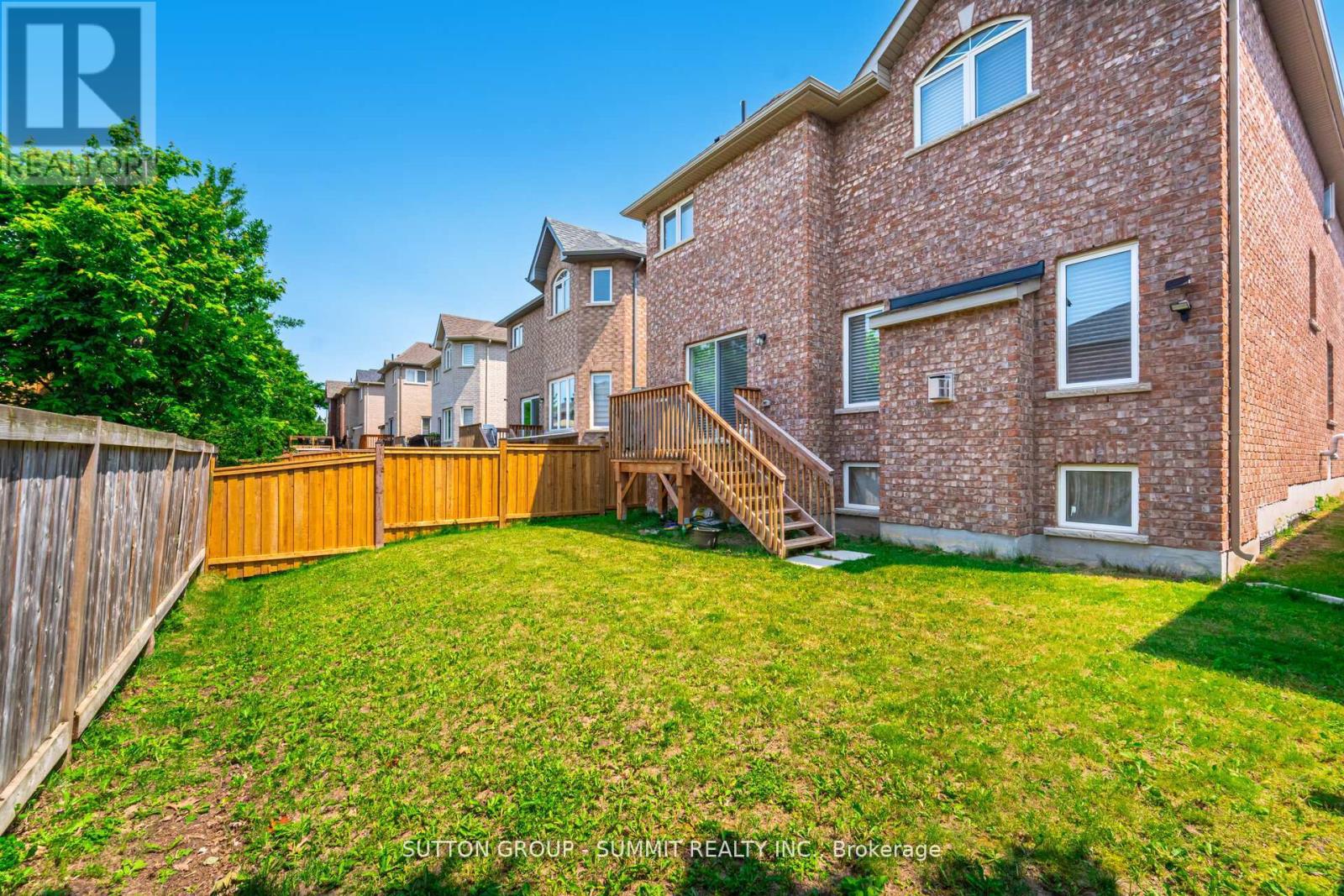 16 Westminster Circle, Barrie (Innis-Shore), Ontario  L4M 0A3 - Photo 37 - S12676624