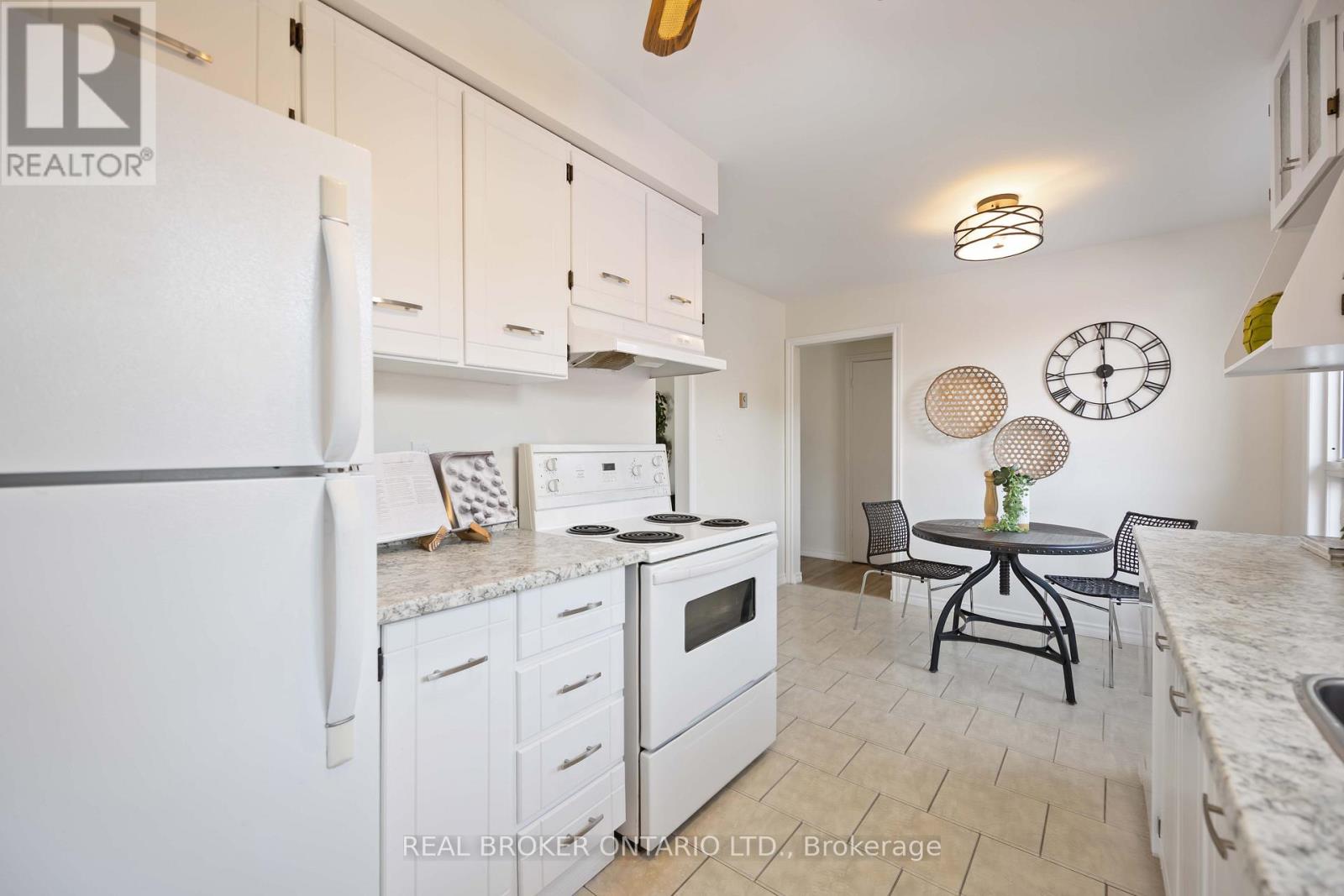 602 Dorchester Drive, Oshawa, Ontario  L1J 6L5 - Photo 14 - E12490840