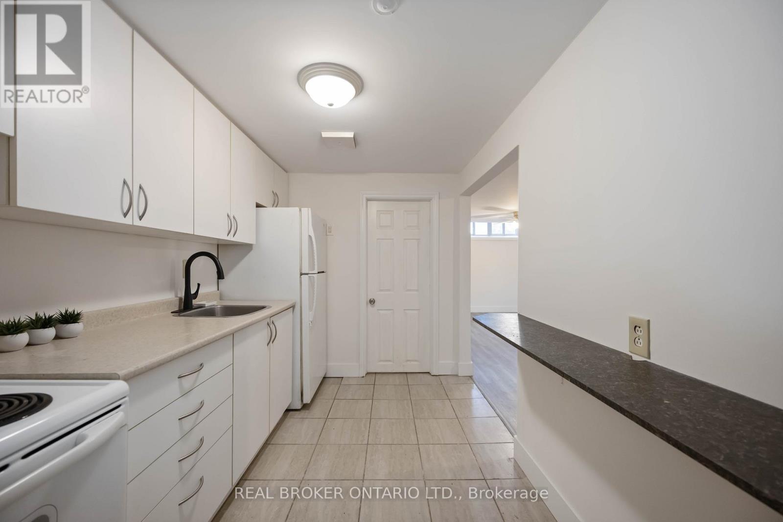 602 Dorchester Drive, Oshawa, Ontario  L1J 6L5 - Photo 22 - E12490840