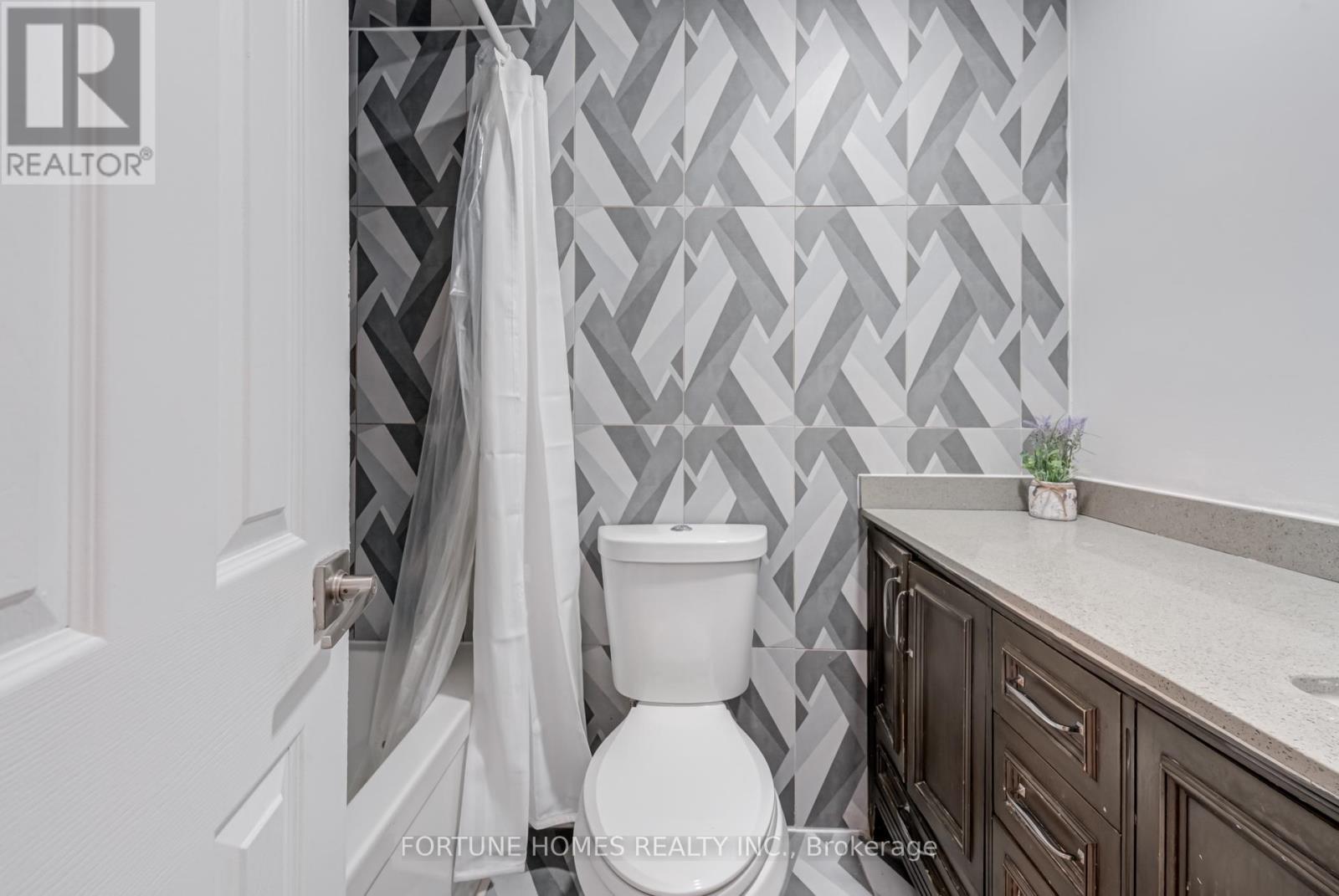 59 - 59 Enmount Drive, Brampton, Ontario  L6T 4C9 - Photo 32 - W12676430