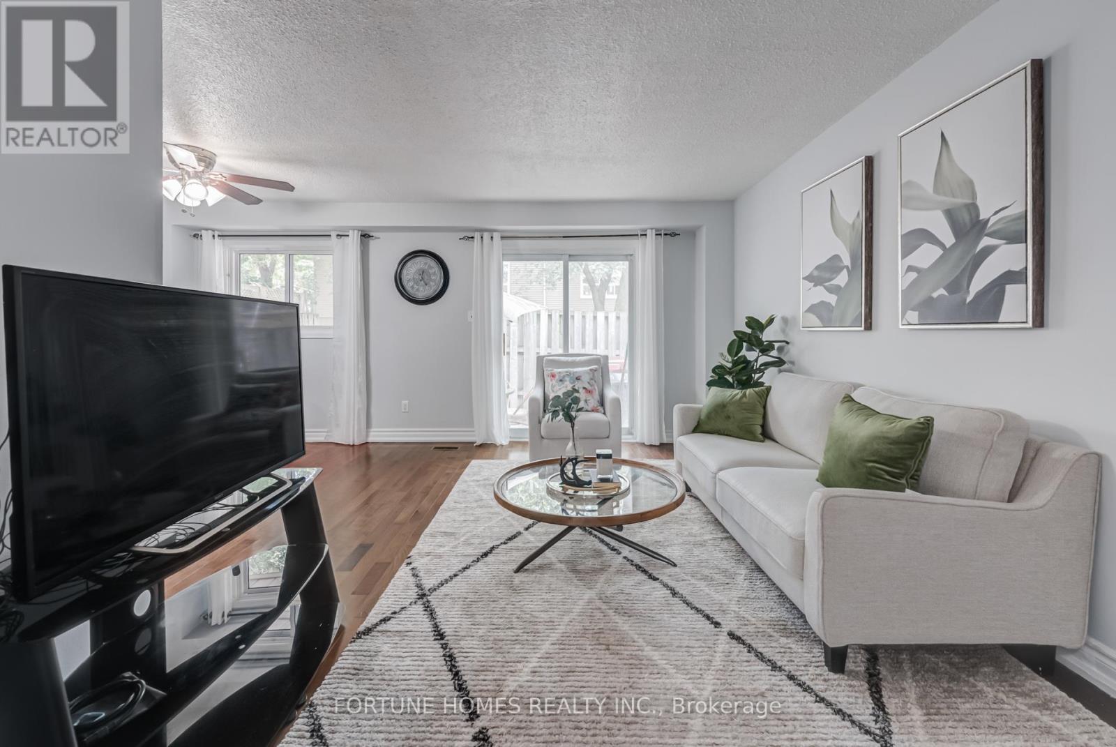 59 - 59 Enmount Drive, Brampton, Ontario  L6T 4C9 - Photo 7 - W12676430