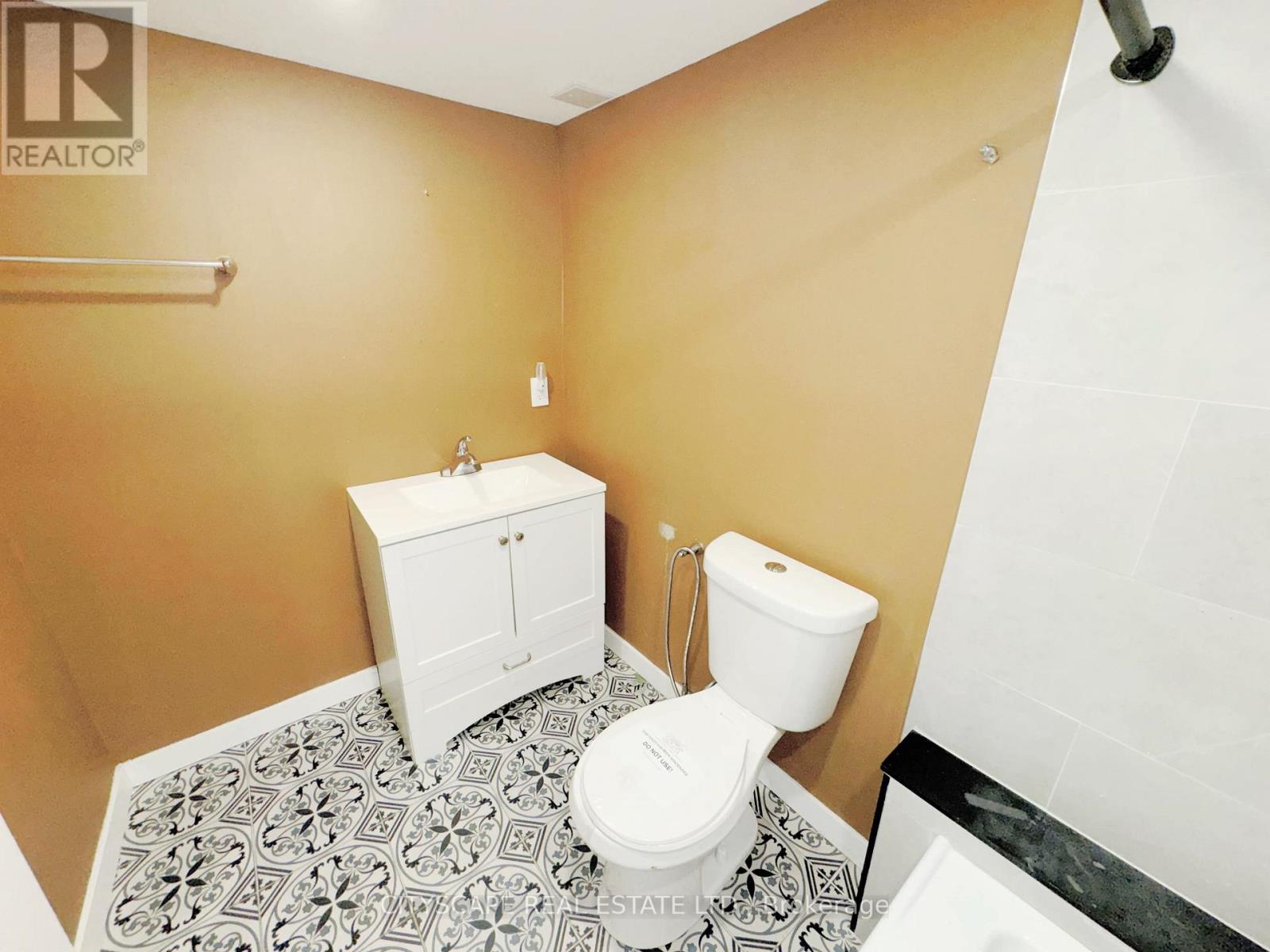 4064 Teakwood Drive, Mississauga (Creditview), Ontario  L5C 3L5 - Photo 36 - W12676446