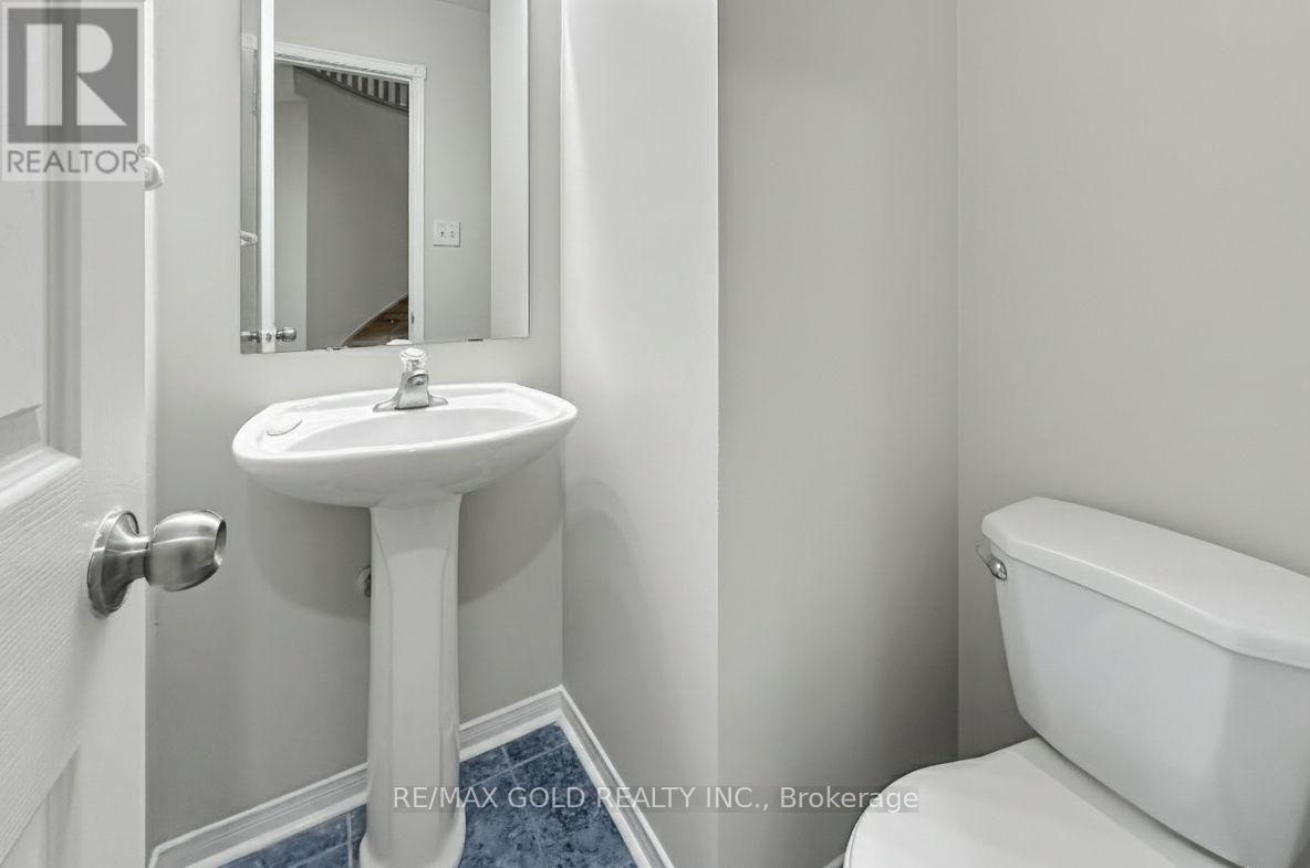 65 Vintage Gate, Brampton, Ontario  L6X 5C3 - Photo 10 - W12676452