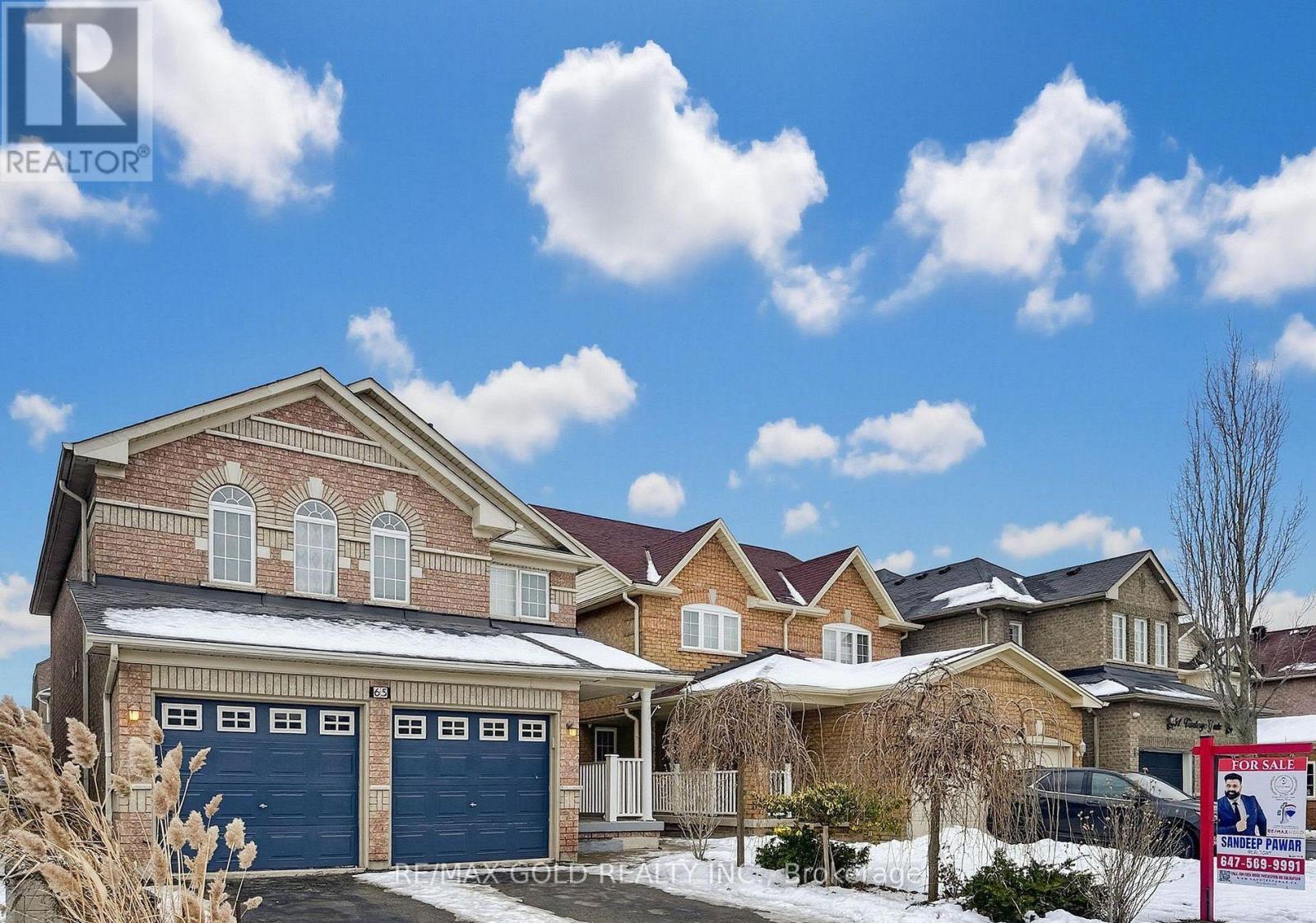 65 Vintage Gate, Brampton, Ontario  L6X 5C3 - Photo 3 - W12676452