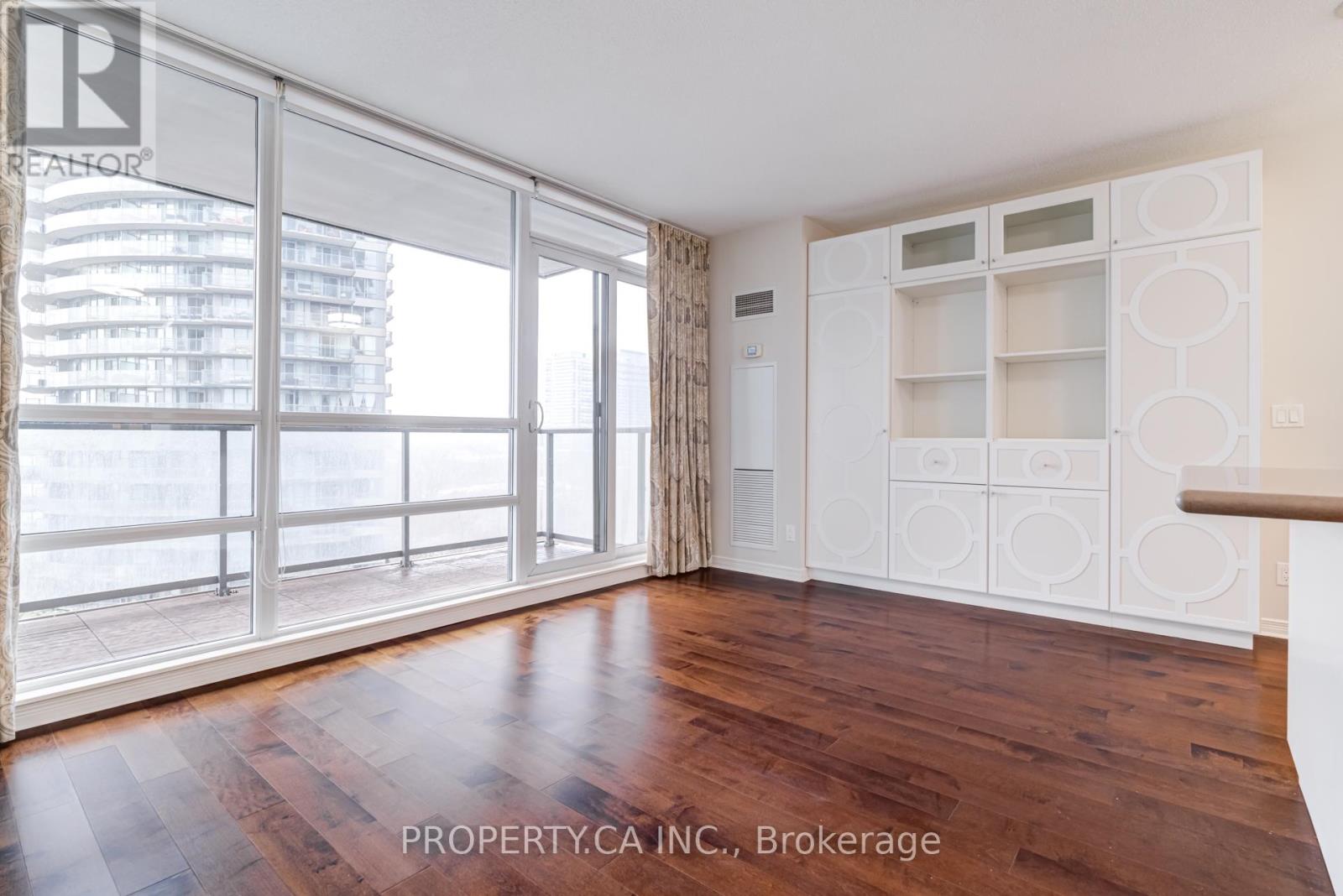 903 - 2230 Lake Shore Boulevard W, Toronto, Ontario  M8V 0B2 - Photo 10 - W12676468