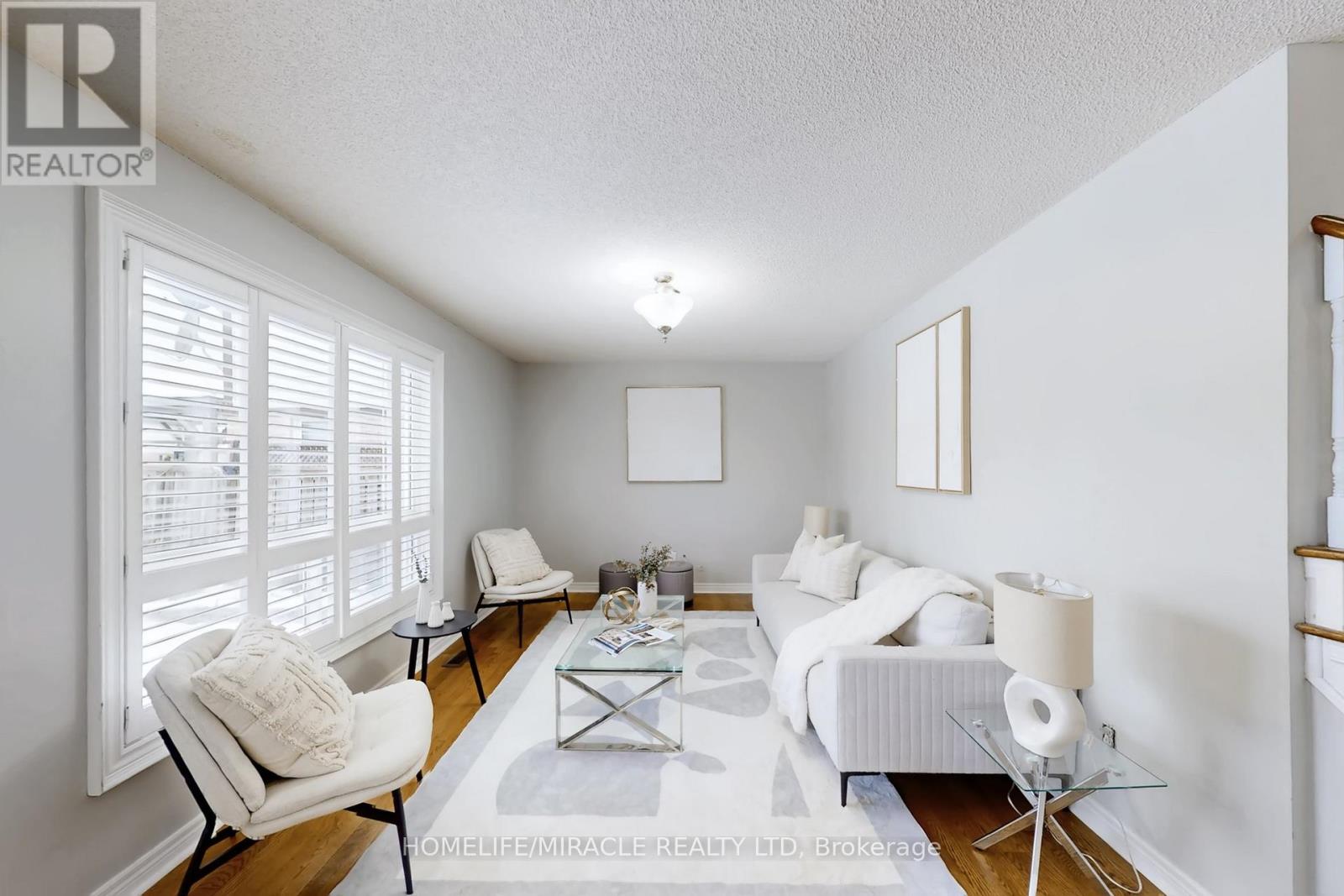 1012 Gordon Heights, Milton, Ontario  L9T 5S9 - Photo 11 - W12676476