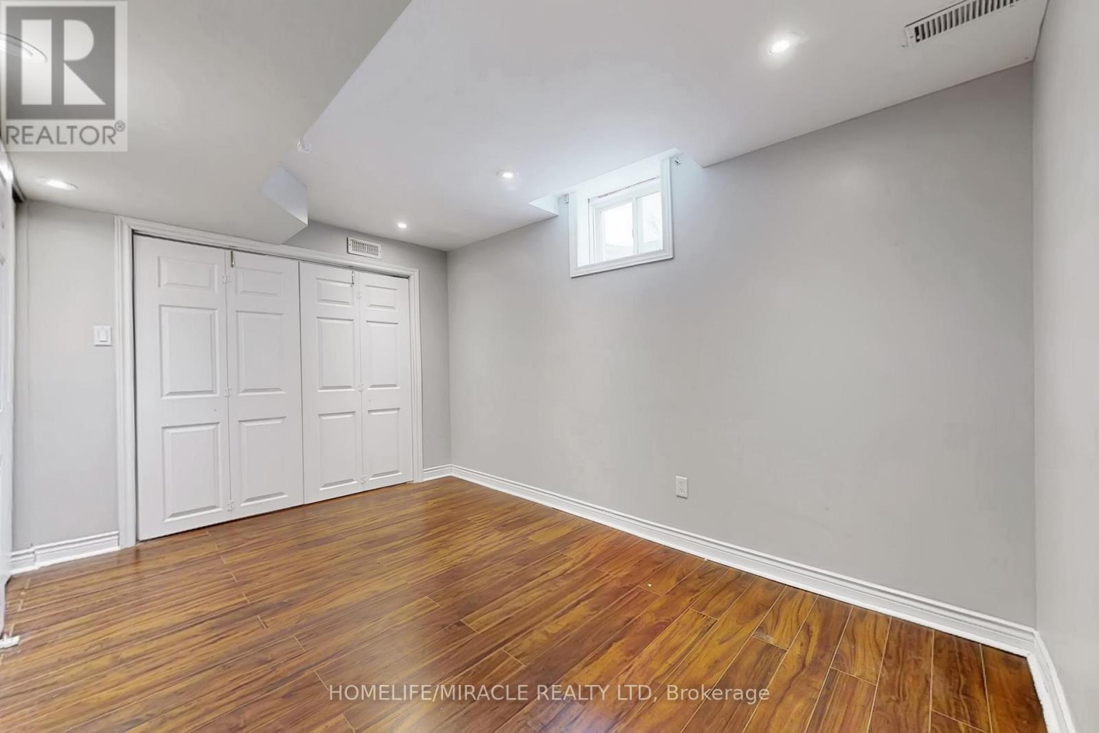 1012 Gordon Heights, Milton, Ontario  L9T 5S9 - Photo 37 - W12676476