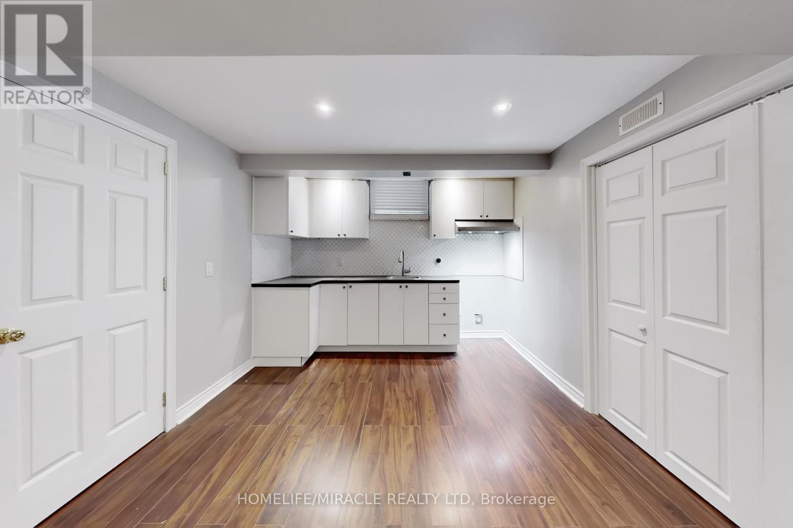 1012 Gordon Heights, Milton, Ontario  L9T 5S9 - Photo 38 - W12676476