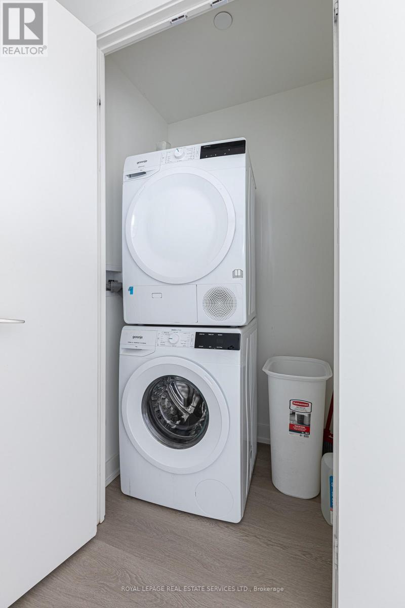 907 - 859 The Queensway, Toronto, Ontario  M8Z 1N8 - Photo 17 - W12676492