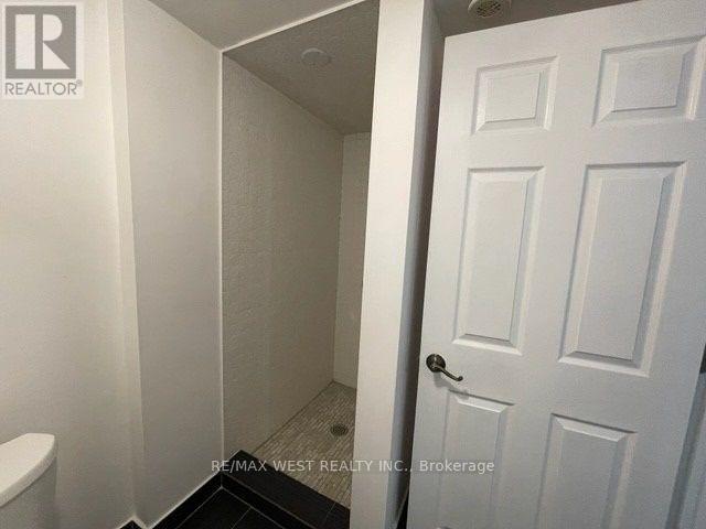 473a Rogers Road, Toronto (Keelesdale-Eglinton West), Ontario  M6M 0B3 - Photo 12 - W12676546