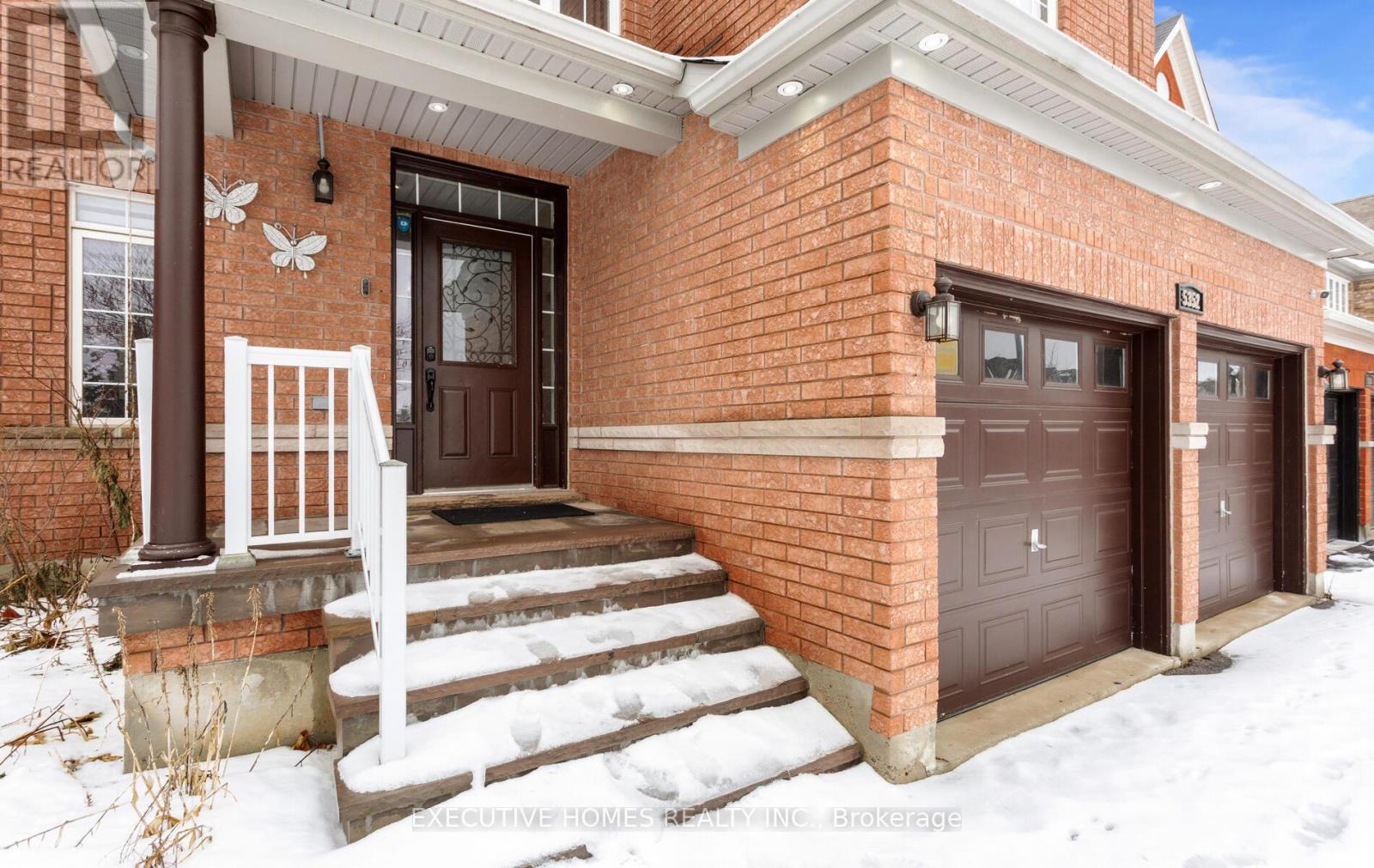 5352 Snowbird Court, Mississauga (Central Erin Mills), Ontario  L5M 0P9 - Photo 4 - W12676550