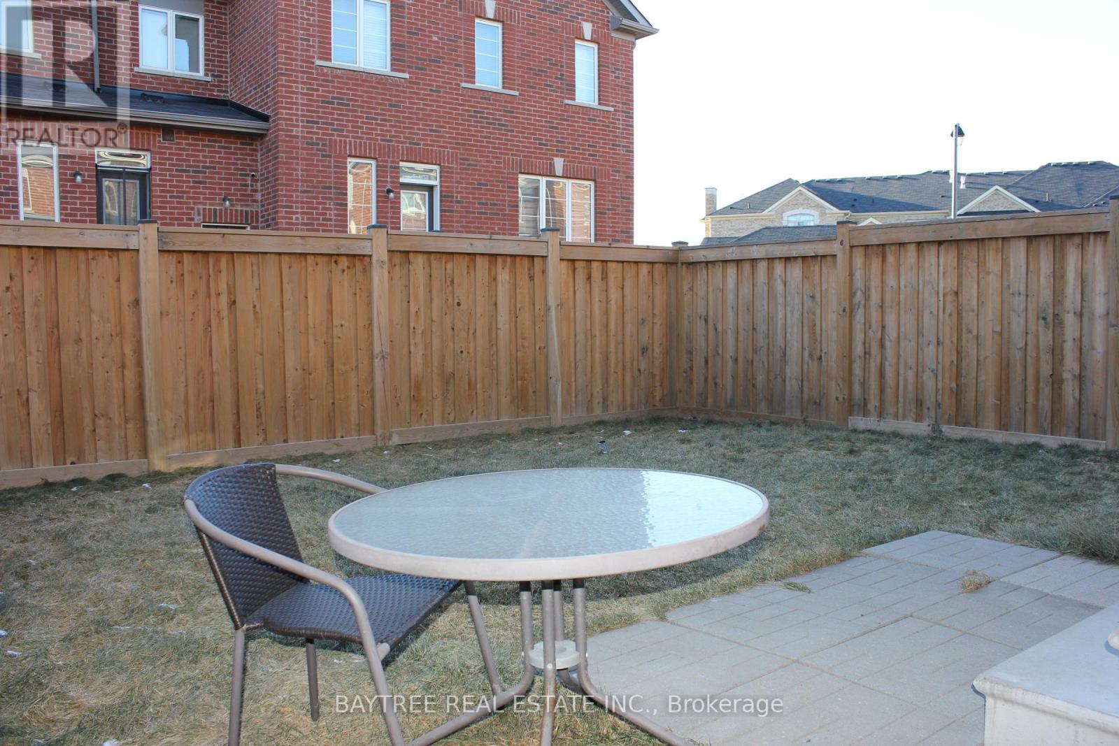 1526 Carr Landing, Milton (Fo Ford), Ontario  L9E 1G9 - Photo 24 - W12676628