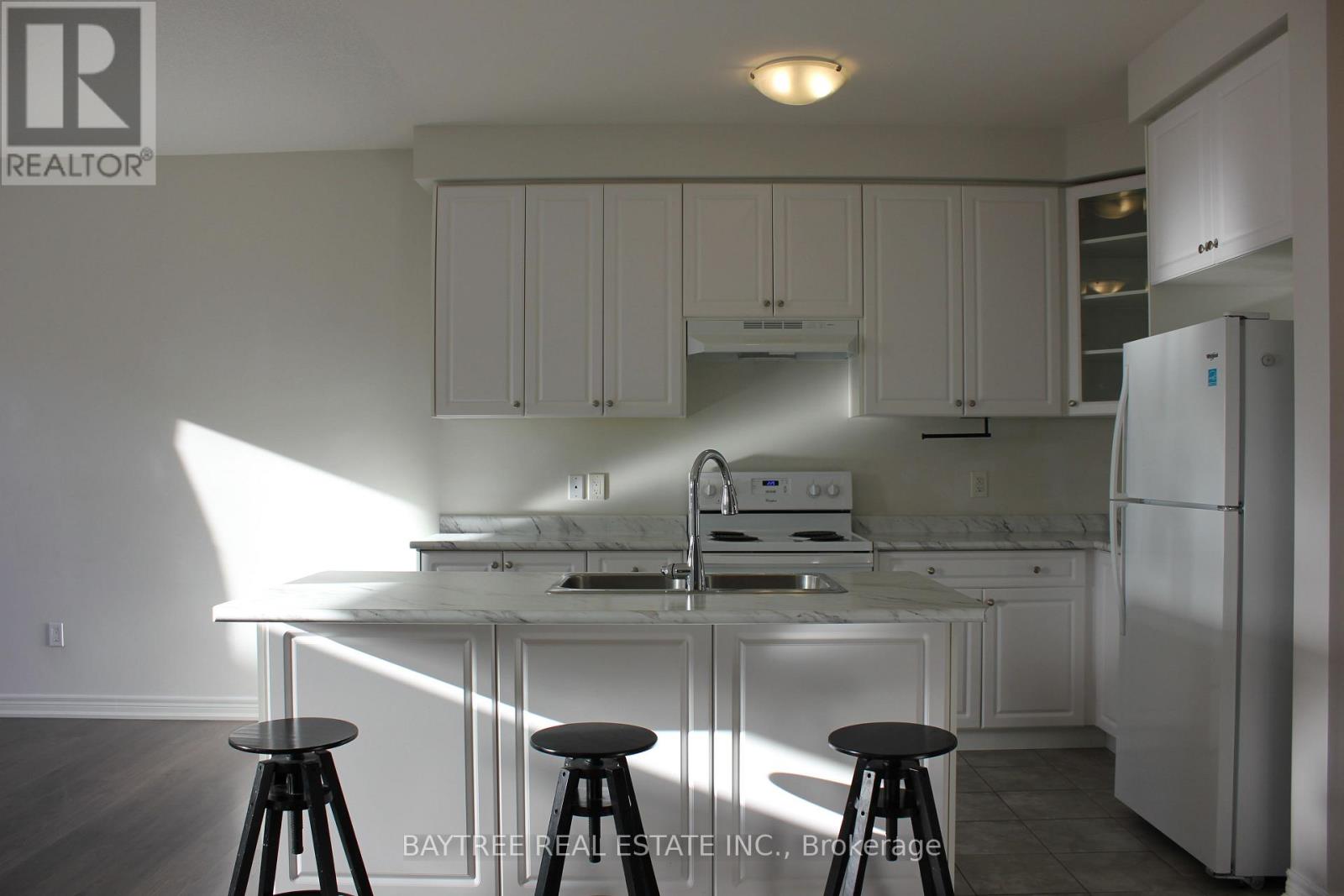 1526 Carr Landing, Milton (Fo Ford), Ontario  L9E 1G9 - Photo 8 - W12676628