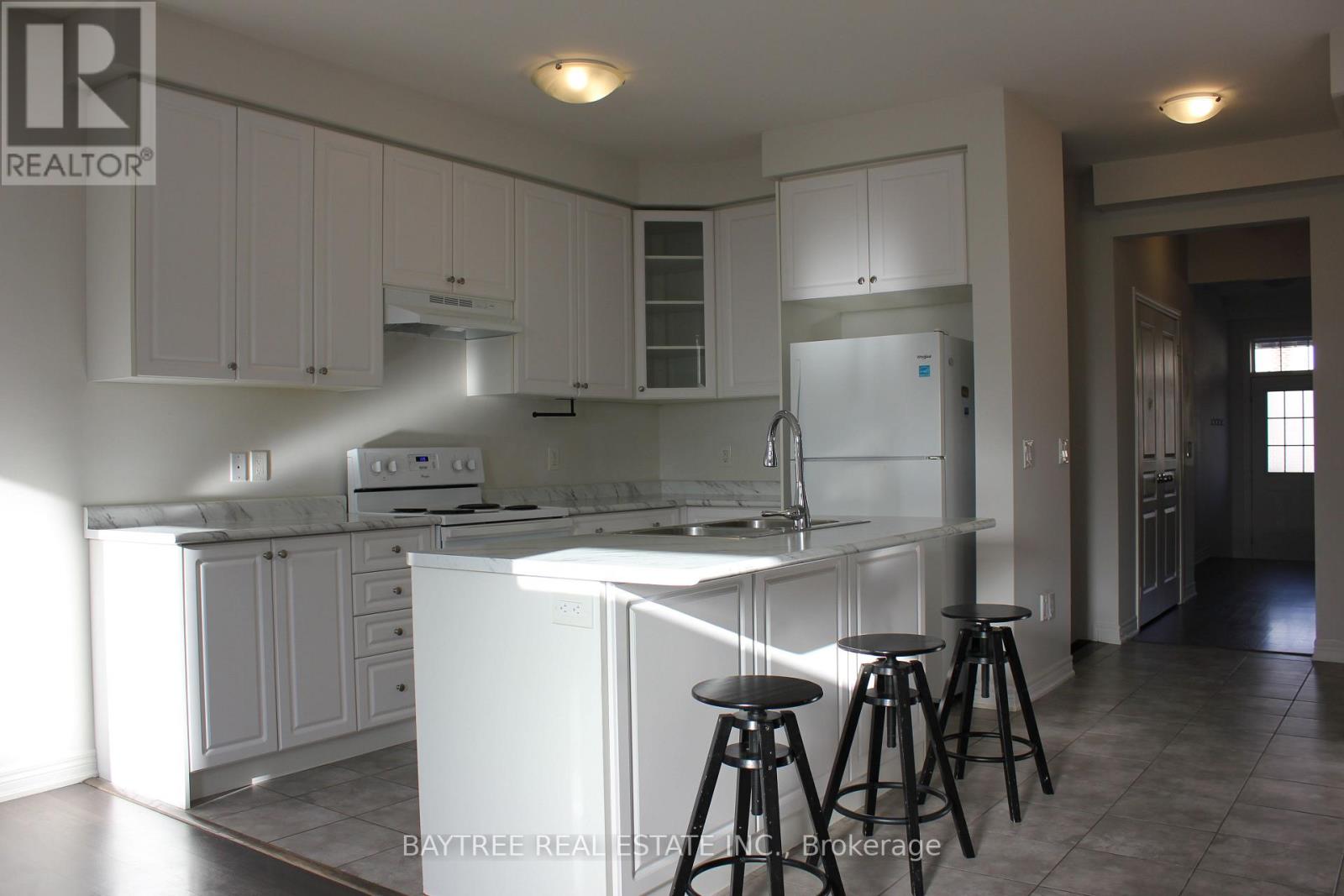 1526 Carr Landing, Milton (Fo Ford), Ontario  L9E 1G9 - Photo 9 - W12676628