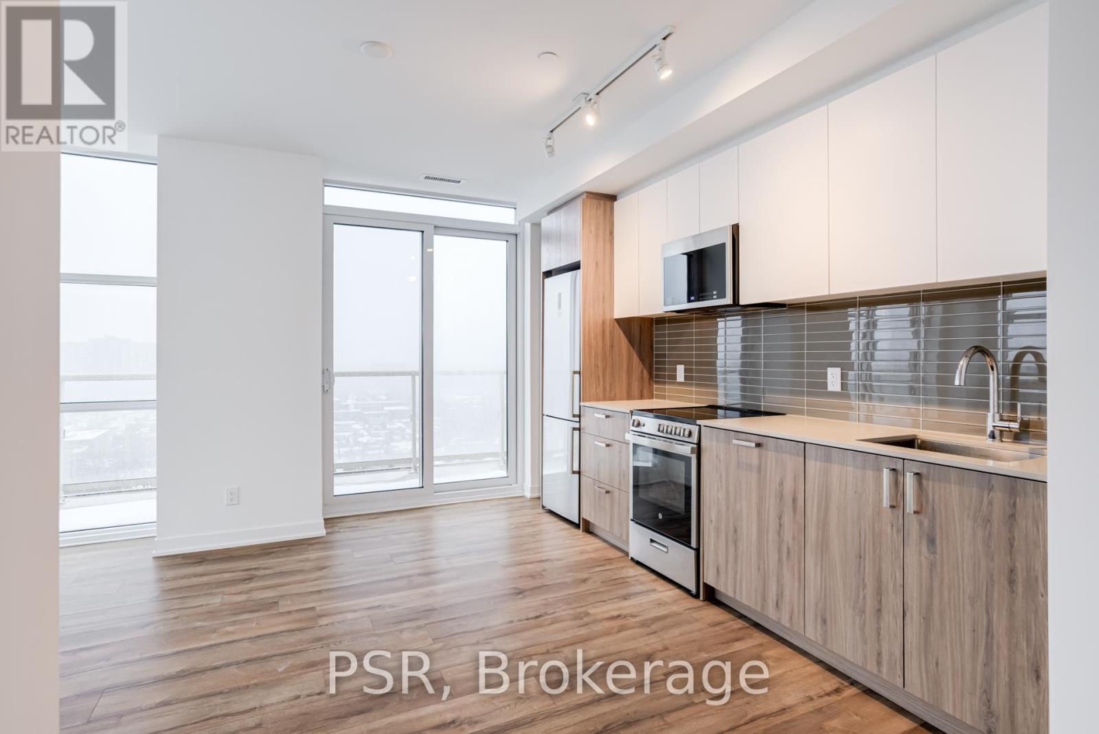 1107 - 1787 St. Clair Avenue W, Toronto (Weston-Pellam Park), Ontario  M6N 0B7 - Photo 2 - W12676644